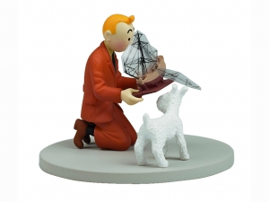 Moulinsart Collectible Box Scene Figure Tintin from The Secret of the Unicorn.